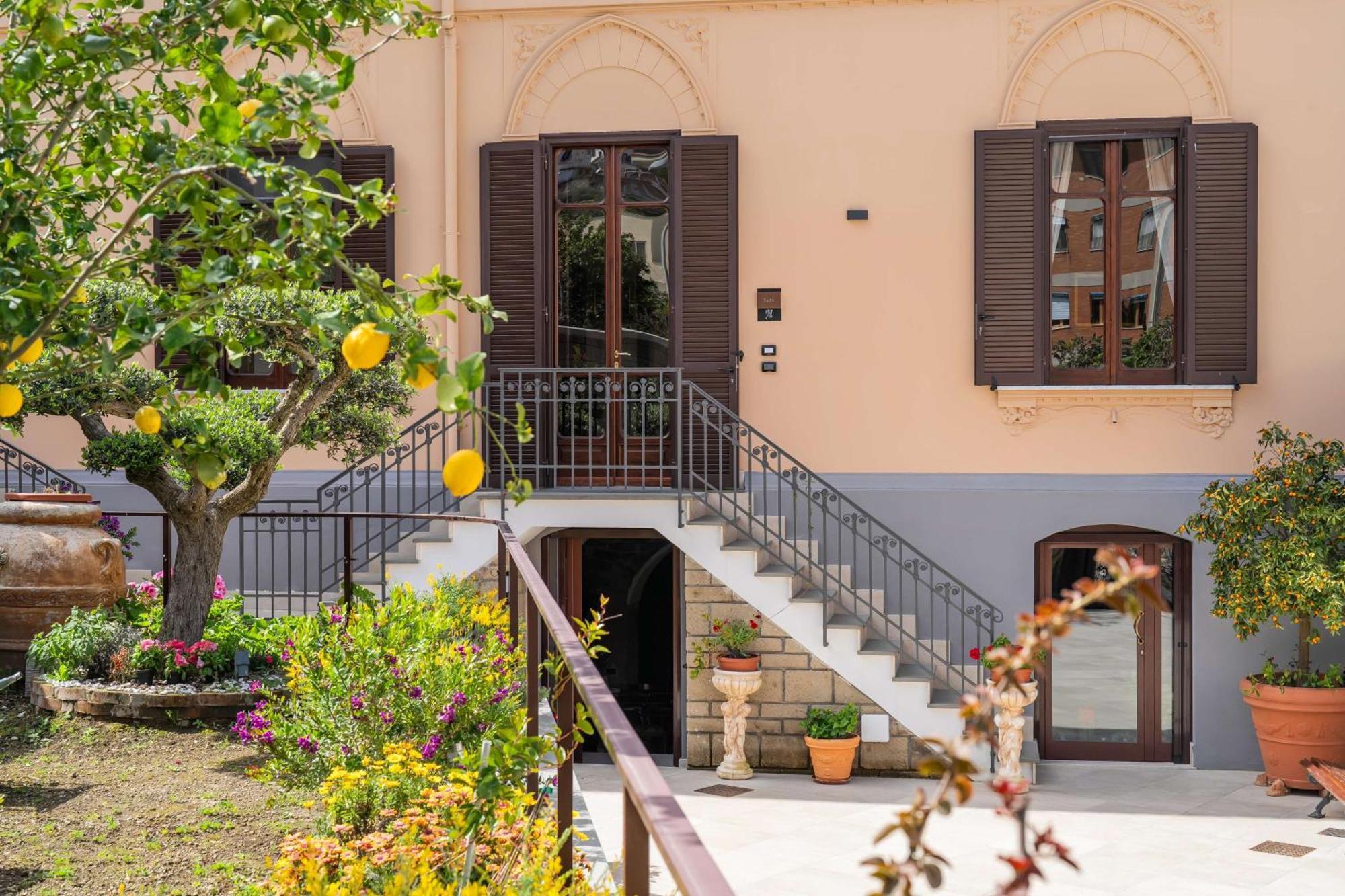 فيكو إيكوينس Villa Agostino Luxury B&B المظهر الخارجي الصورة